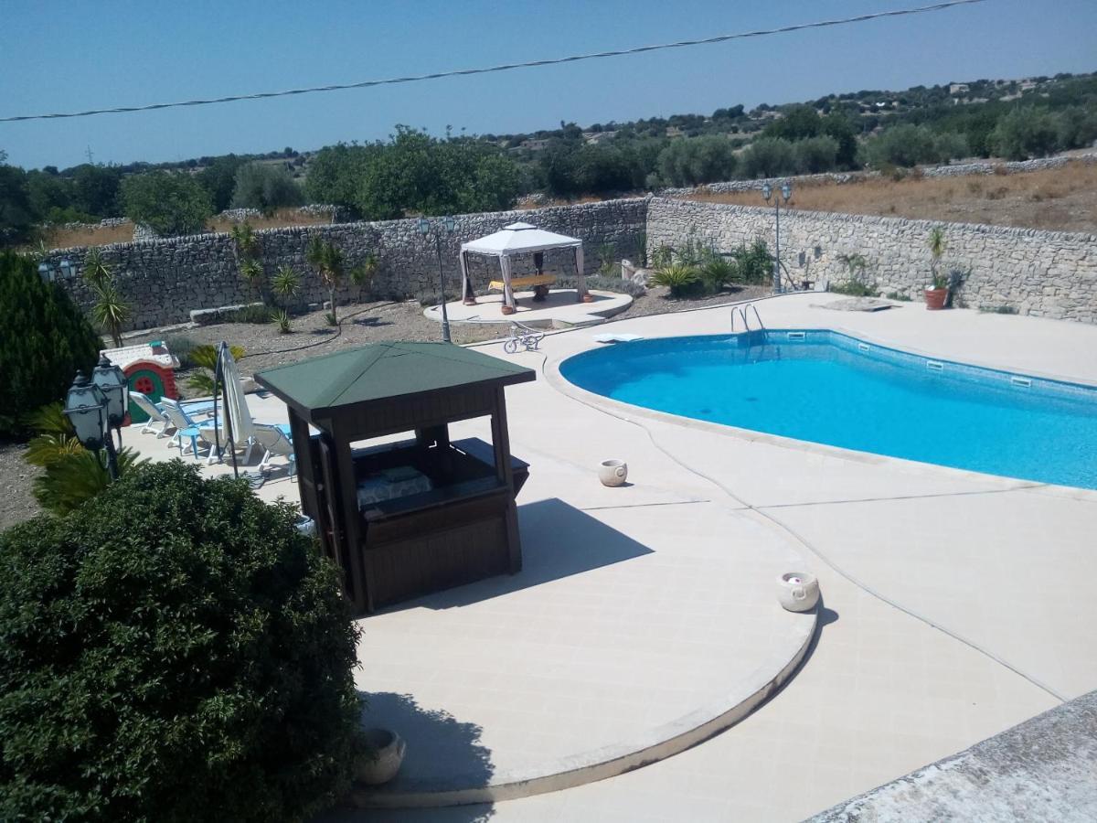Agriturismo Baglio Calanchi Модика Экстерьер фото