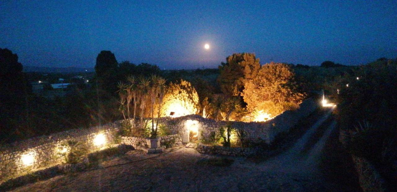 Agriturismo Baglio Calanchi Модика Экстерьер фото