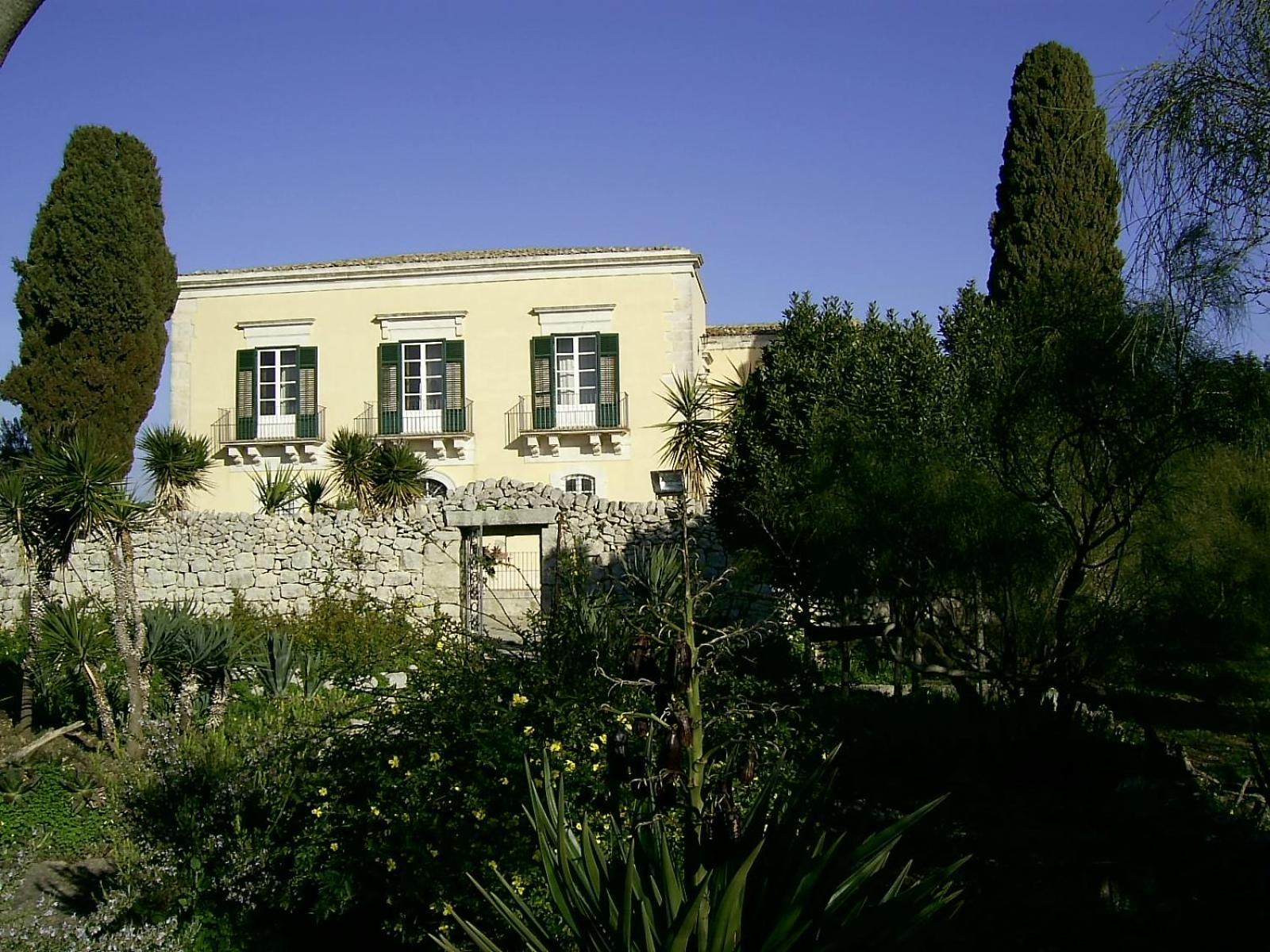 Agriturismo Baglio Calanchi Модика Экстерьер фото