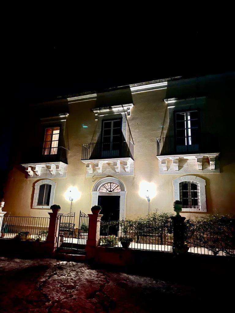 Agriturismo Baglio Calanchi Модика Экстерьер фото
